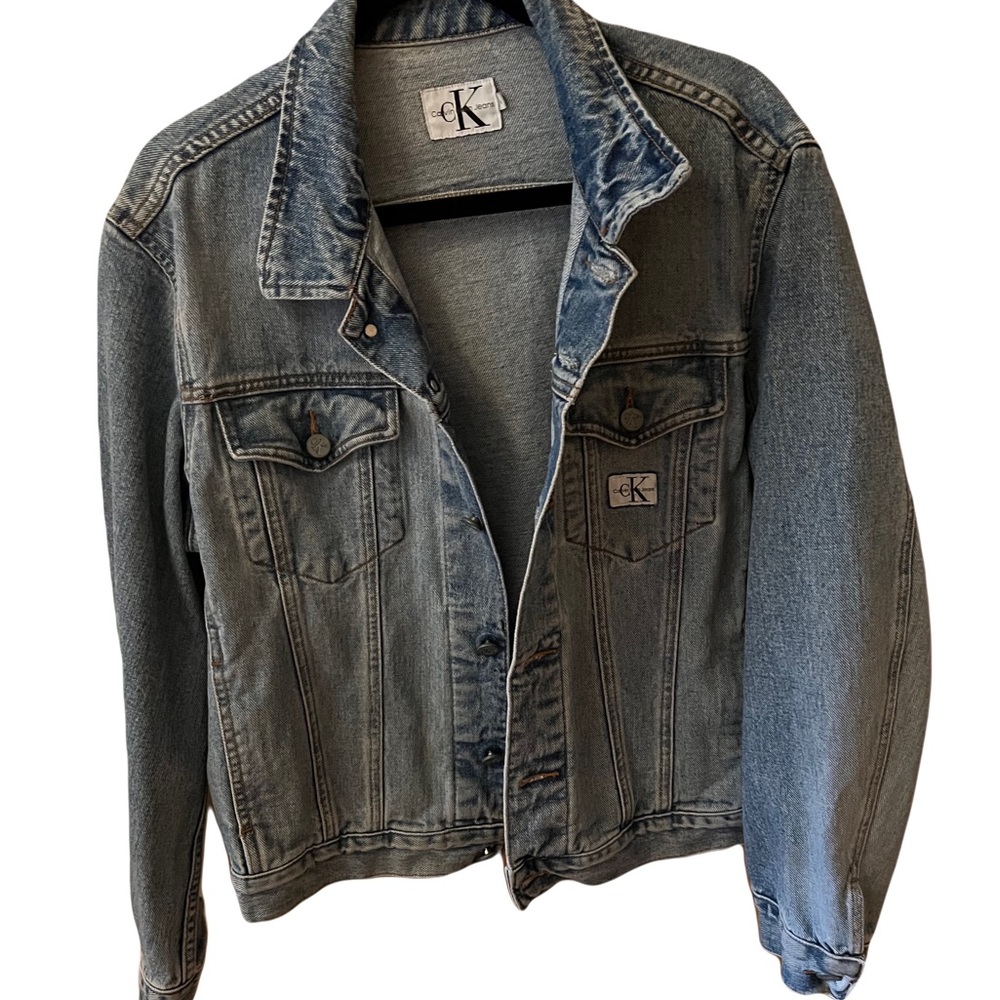 Calvin Klein Faded Blue Denim Jean Jacket. Woman’s size L. Vintage.